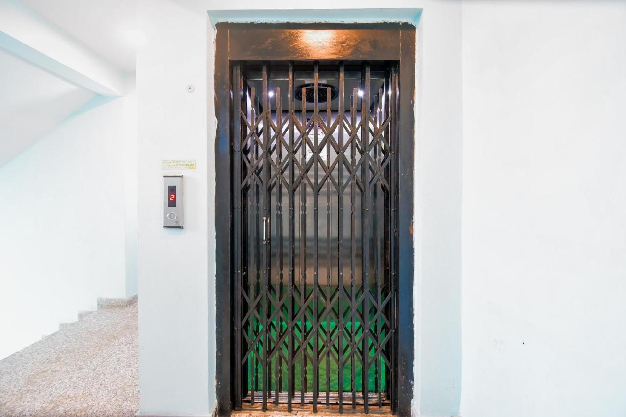Astra Casa Calcutá Exterior foto